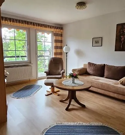 Apartment Esche 1 *
