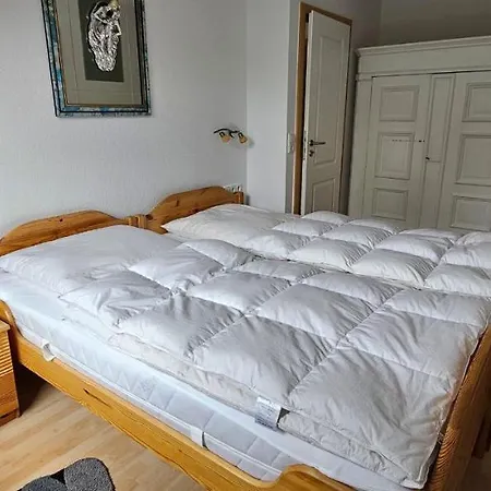 Esche 1 Apartment *